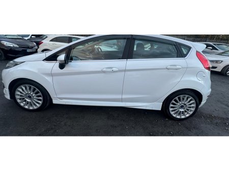 2016 Ford Fiesta EcoBoost 1.0L Automatic Petrol Low Mileage(9914) €9,995