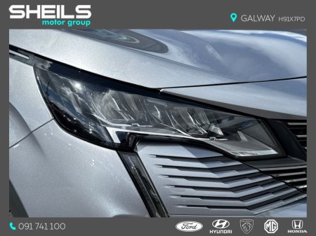 2021 Peugeot 3008 - thumbnail 16