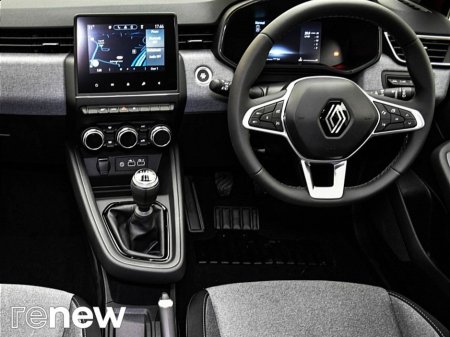 2025 Renault Clio - thumbnail 24