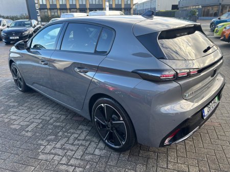 2026 Peugeot 308 Electric 156bhp (54 kWh) Allure €32,795 thumbnail