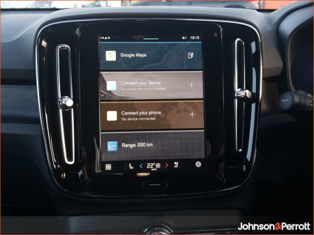 2025 Volvo EX40 82 kWh Extended Range Plus €49,900 thumbnail