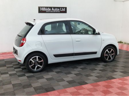 2018 Renault Twingo DYNAMIQUE 900cc PETROL AUTOMATIC 5DR thumbnail