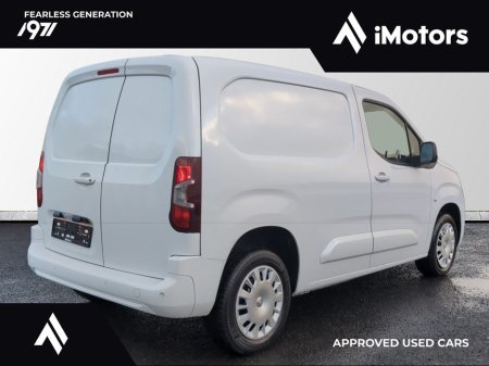 2023 Vauxhall Combo L1H1 2300 PRO S/S thumbnail