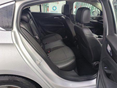 2019 Opel Insignia - thumbnail 13