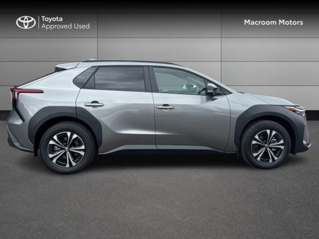 2025 Toyota bZ4X - photo 3