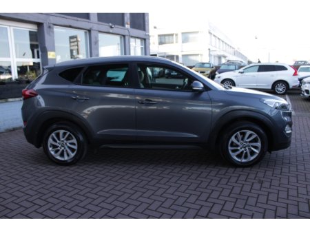 2018 Hyundai Tucson - thumbnail 3