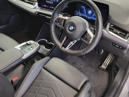 2025 BMW X1 - thumbnail 6