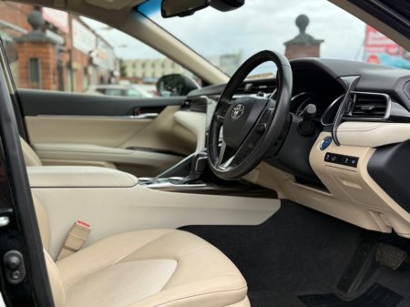 2021 Toyota Camry - thumbnail 15