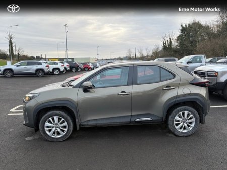 2024 Toyota Yaris Cross YARIS CROSS LUNA €26,450 thumbnail