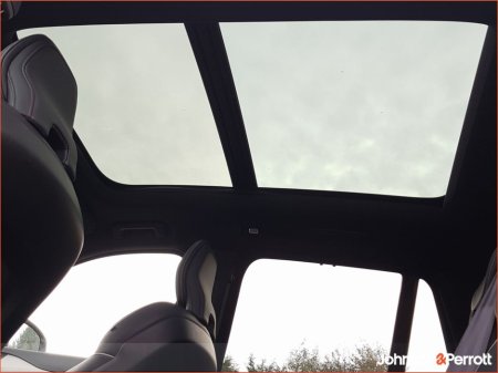 2025 Volvo XC90 T8 455bhp PHEV AWD Plus Dark (Three Year Volvo Selekt Warranty + Two Year Volvo Service Plan) €91,900 thumbnail