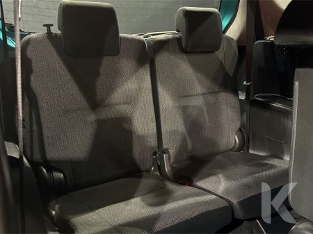 2019 Toyota Sienta - thumbnail 17