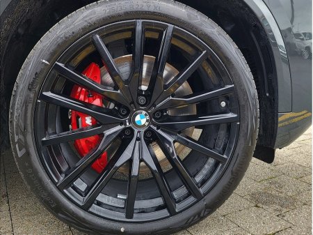 2026 BMW X5 - thumbnail 5