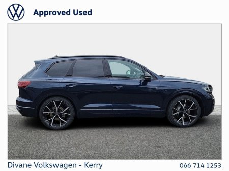 2026 Volkswagen Touareg COMMERICAL R LINE V6 3.0L 231BHP €92,000 thumbnail