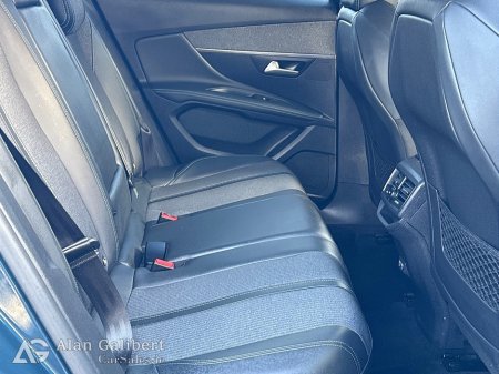 2021 Peugeot 3008 FL ALLURE 1.5 HDI 130 AUTO 6.2 thumbnail