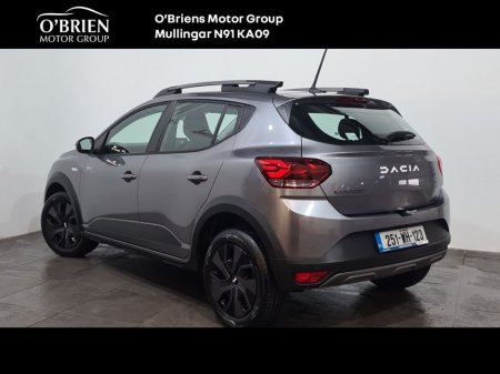 2025 Dacia Sandero Stepway STEPWAY Expression TCe 90 GSR2 €21,900