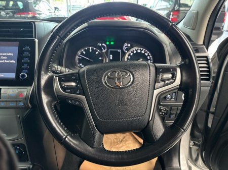 2022 Toyota Landcruiser - thumbnail 9