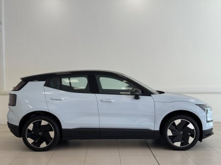 2025 Volvo EX30 Single Motor BEV 272hp Plus €44,950