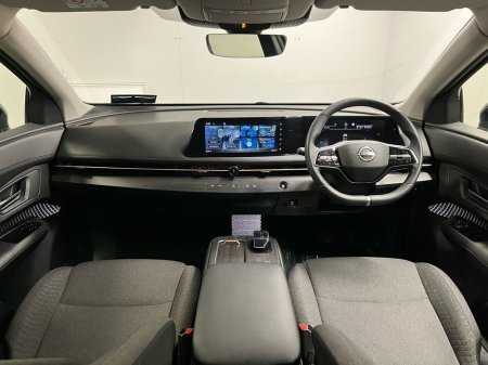 2024 Nissan Ariya - thumbnail 2