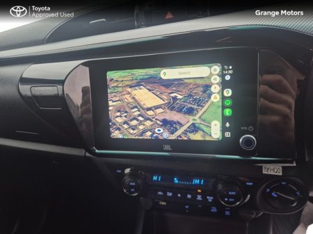 2025 Toyota Hilux 2.8 GR SPORT II CREWCAB €66,950 thumbnail