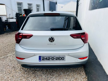2024 Volkswagen Polo - view 4