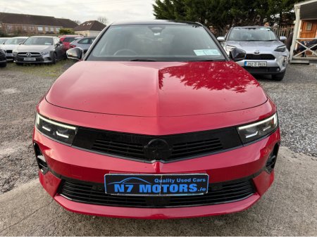 2024 Opel Astra 1.2 GS TURBO AUTO €24,450 thumbnail