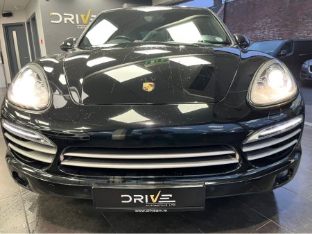 2014 Porsche Cayenne 3.0 D V6 PLATINUM EDITION €27,900 thumbnail