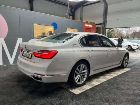 2016 BMW 7 Series ONLY €23950! 2016 BMW 740E iPERFORMANCE 2.0 AUTOMATIC / CRUISE CONTROL / 360° PARKING CAMERA / ELECTRIC MEMORY HEATED & MASSAGING SEATS / PANORAMIC SUNROOF / REAR HEATED SEATS €23,950
