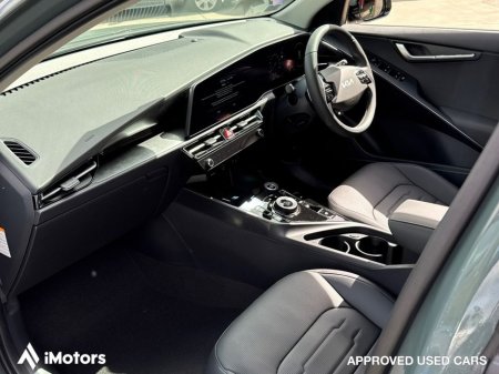 2024 Kia e-Niro EV K3 SEM 5DR Auto €30,500 thumbnail
