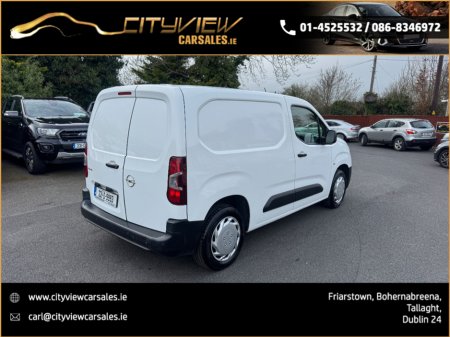 2022 Opel Combo - thumbnail 4