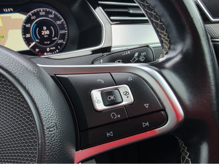 2018 Volkswagen Arteon - thumbnail 25