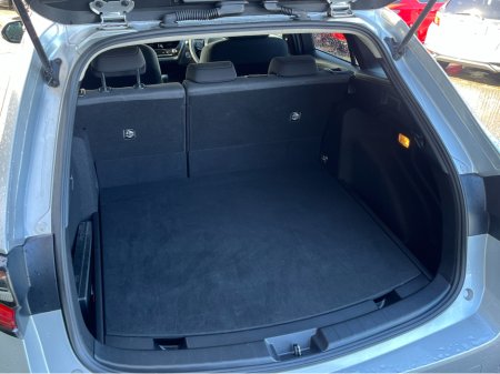 2020 Toyota Corolla - thumbnail 8