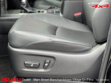 2022 Toyota Landcruiser PRADO 4x4 BOSS thumbnail