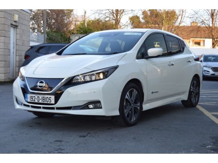 2019 Nissan Leaf Leaf SV Premium 40 kWh €13,699 thumbnail