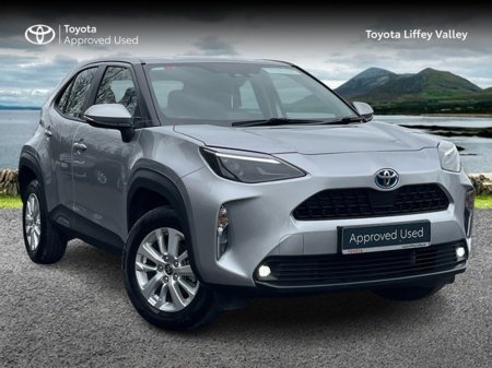 2023 Toyota Yaris Cross - thumbnail 1