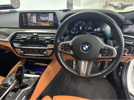 2020 BMW 5 Series - thumbnail 14