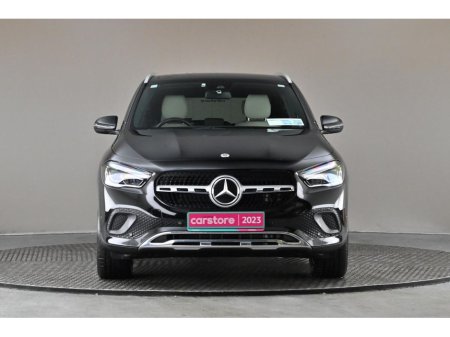 2023 Mercedes-Benz GLA Class 180D *BEIGE LEATHER* €41,890 thumbnail