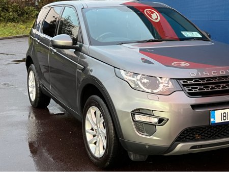 2018 Land Rover Discovery 2.0 TD4 SE 180 180PS 7SEATS AUTO €19,950 thumbnail