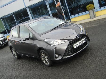2018 Toyota Yaris - view 2