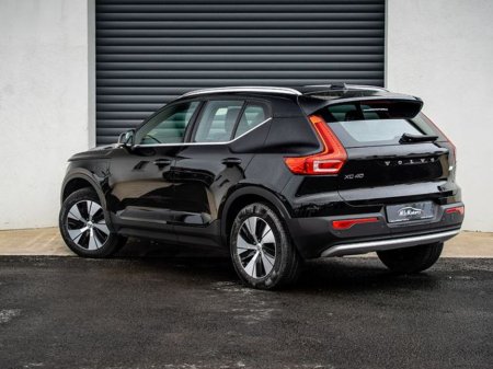 2023 Volvo XC40 RECHARGE T4 CORE €33,450 thumbnail
