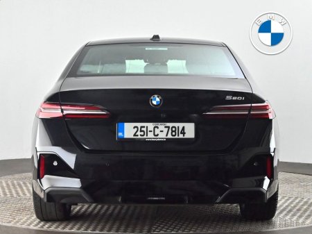 2025 BMW 5 Series - thumbnail 15