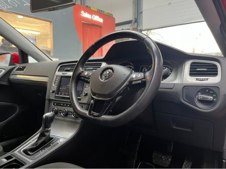 2016 Volkswagen Golf €15950 2016 VOLKSWAGEN GOLF TSI TE BLUEMOTION CONFORT LINE 1.2 AUTOMATIC / CRUISE CONTROL  / REVERSE CAMERA / AND MORE €15,950 thumbnail
