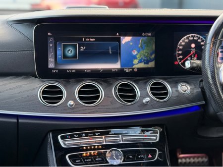 2019 Mercedes-Benz E Class - thumbnail 40