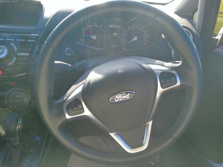 2015 Ford Fiesta - thumbnail 5