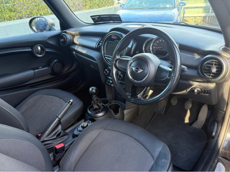 2016 MINI Convertible 1.5 COOPER €14,950 thumbnail