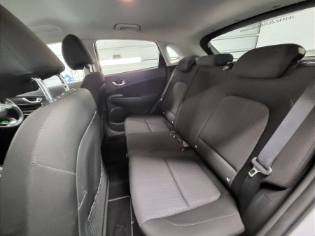 2021 Hyundai Kona 1.0 T-GDI Executive €19,975 thumbnail