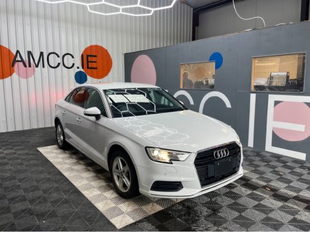 2020 Volkswagen Golf A3 SALOON AUTOMATIC 1.4 TFSI / 24k KMs / REVERSE CAMERA , ADAPTIVE CRUISE & MORE