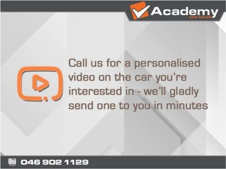 2022 Toyota Yaris Hybrid Luna 4DR Auto €19,490 thumbnail