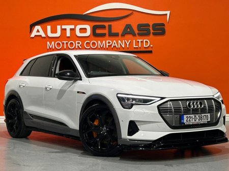 2022 Audi e-tron 50E Technik Quattro 312PS 5DR #77 thumbnail
