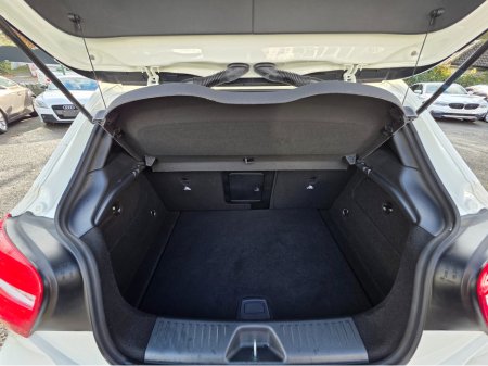 2013 Mercedes-Benz A Class ( 132 REG ) A180 AMG INTERIOR FULL LEATHER  HEATED ELECTRIC SEATS / HI SPEC  LOW ROAD TAX BAND / SIMI DEALER €13,450 thumbnail