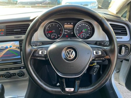 2015 Volkswagen Golf - thumbnail 4